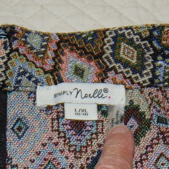 Simply Noelle Tapestry Like A Line Skirt Size L-XL - Picture 9 of 10